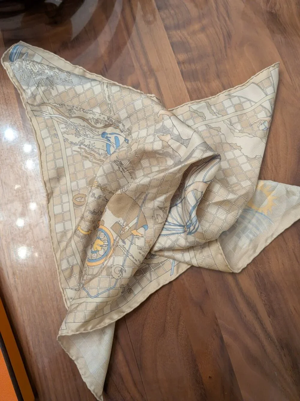 Hermes Icarus Scarf Neckerchief - Picture 2 of 6